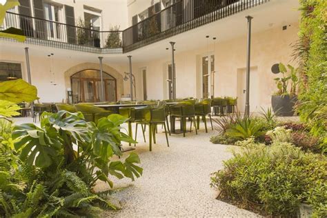 crestron dedicated cinema palma majorca|Boutique services at Hotel ICON Rosetó in Palma de Mallorca.